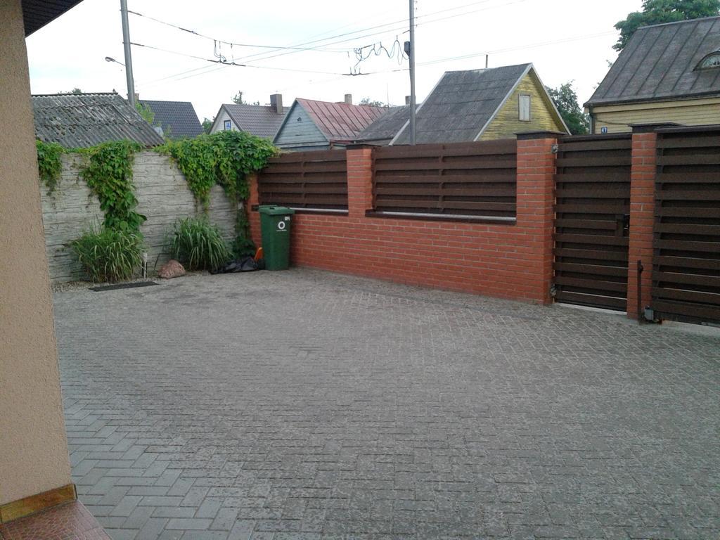 Apartments Near Old Town With Private Parking คอนัส ภายนอก รูปภาพ